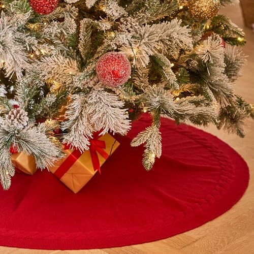36 Inch Red Knitted Christmas Tree Skirt - Image 6