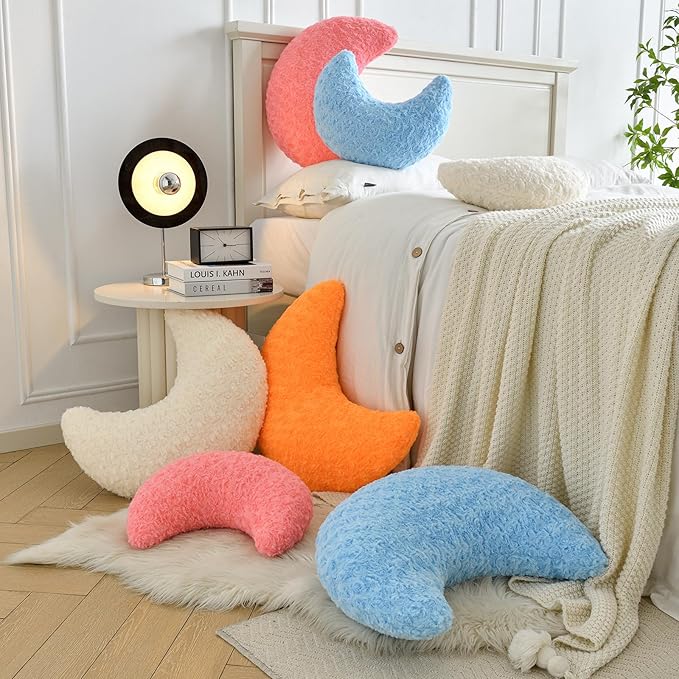 Moon Pillow, Decorative Throw Pillow with Soft Faux Fur for Couch Bed Sofa, Cute Half Moon Pillows with Room Decor for Bedroom Living Room (19 Inches, White)