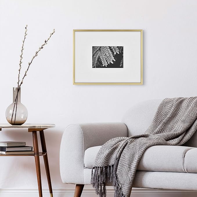 MCS Master & Co. Foundry Metal 11x14 Matted Picture Frame with 5x7 Photo Display, Brass Vertical & Horizontal Wall Hanging Frame for Photos & Artwork (1-Pack)