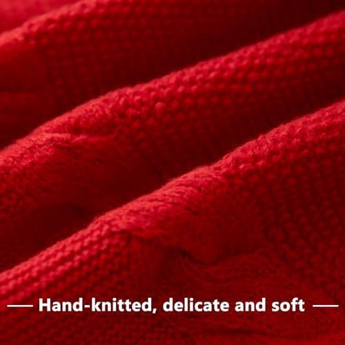 36 Inch Red Knitted Christmas Tree Skirt - Image 4