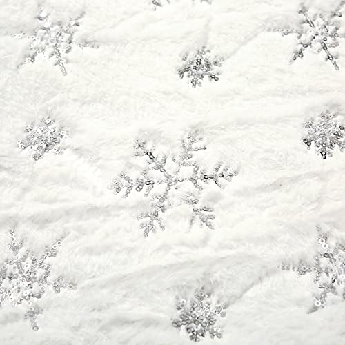 Sattiyrch Sequin Christmas Tree Skirt with Silver Snowflakes,Faux Fur White Soft Christmas Decorations for 10ft 12ft Xmas Tree (Silver Sonwflakes,59in) - Image 3
