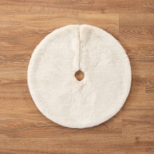 Balsam Hill Lodge Faux Fur Christmas Tree Skirt - Premium Rustic and Luxurious Fur Accents in Brown and Ivory for Tree Decor, Ivory, 60" - Image 2