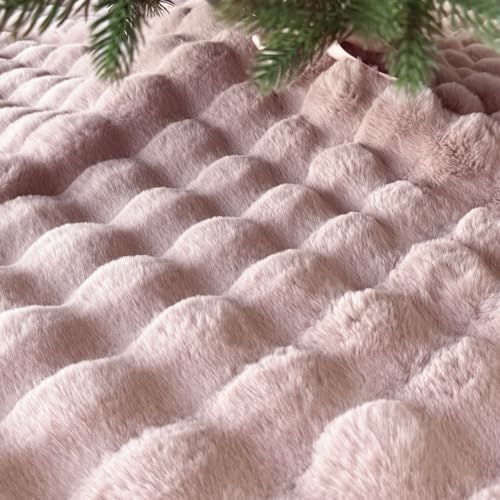 48-Inch Puff Quilt Faux Fur Christmas Tree Skirt, Soft Plush Tufted Texture with Satin Ribbon Ties, Baby Pink - Image 4