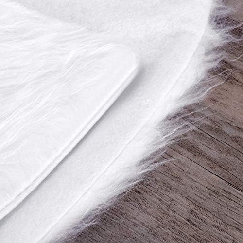 Christmas Tree Plush Skirt 30 inch Snow White Faux Fur Christmas Tree Skirt Ornaments Xmas Tree Skirts for Christmas Thanksgiving Holiday Decoration New Year Party Supply(78cm) - Image 4