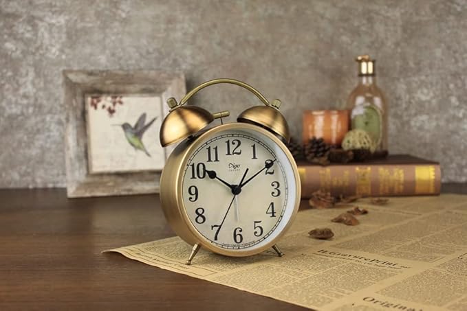 Maxspace Metal Golden Table Clock, Retro Vintage Non-Ticking Small Alarm Clock,Battery Operated Silent Quartz Movement HD Glass Desk Clock for Bedroom Living Room Indoor Decoration Kids?€? (Arabic3)