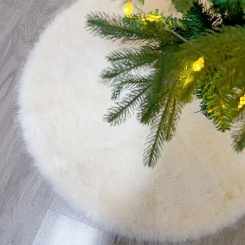 24 Inch Christmas Tree Skirt - Fluffy Faux Fur Beige White Tree Skirt, Toka Colored Plush Xmas Holiday Decor for Parties, Small Round Tree Skirt by Amidaky
