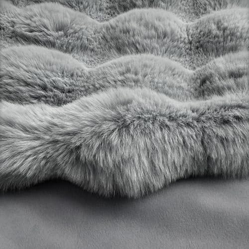 36-Inch Puff Quilt Faux Fur Christmas Tree Skirt, Soft Plush Tufted Texture with Satin Ribbon Ties, Cloud Gray - Image 4
