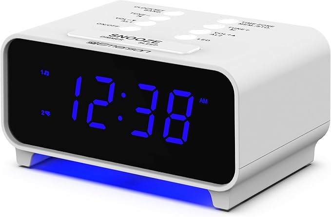 Emerson CKS1500 SmartSet Dual Alarm Clock Radio with AM/FM, 0.9?€? Blue LED Display, 4-Level Dimmer, Blue Accent Light, Sleep Timer & Auto Time Setting