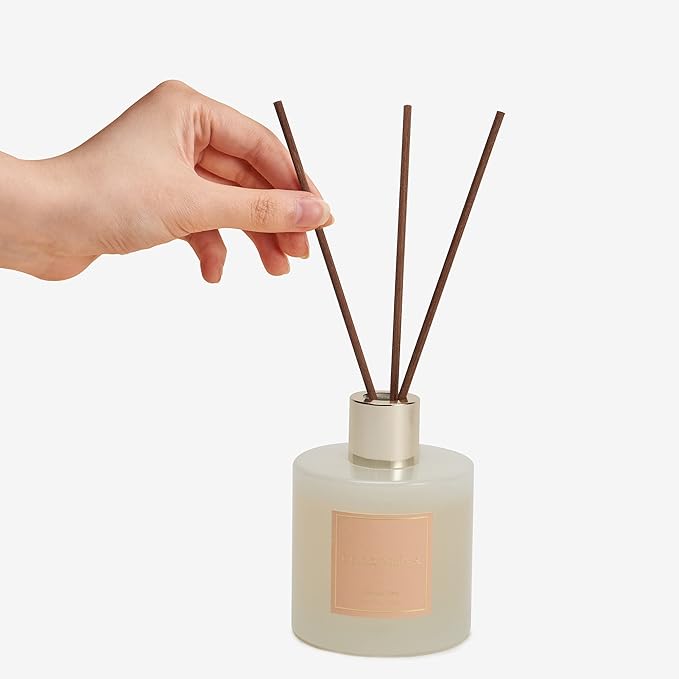 Cocorr??na Premium Reed Diffuser Set with Preserved Baby's Breath & Cotton Stick Coconut Lime | 6.7oz Scent Fragrance Oil Diffuser for Bedroom Bathroom Home D??cor
