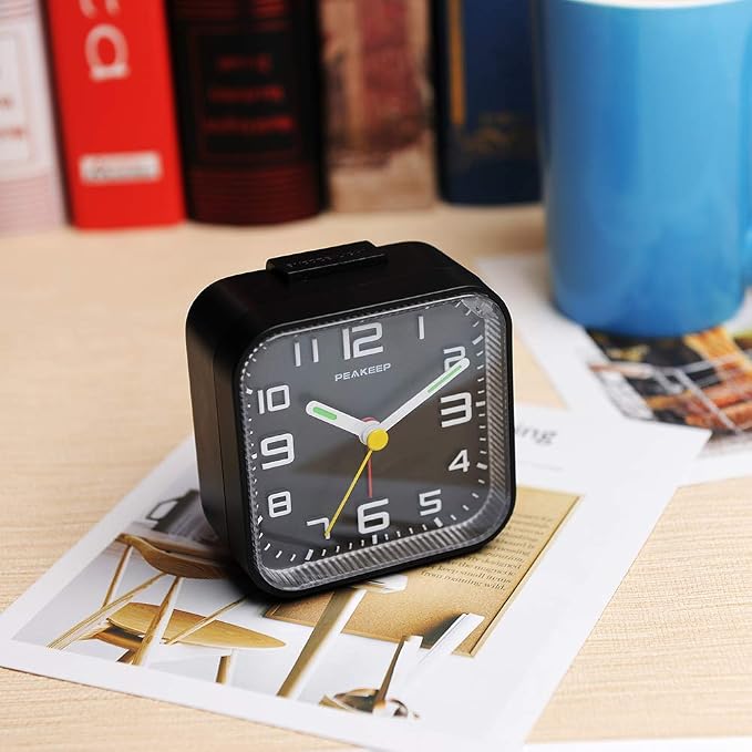 Peakeep 3D Numbers No Tick-Tock Analog Alarm Clock Classic Beep Sound | Snooze, Manual Light and Battery Powered Small for Travel (Black-3D) - Image 5