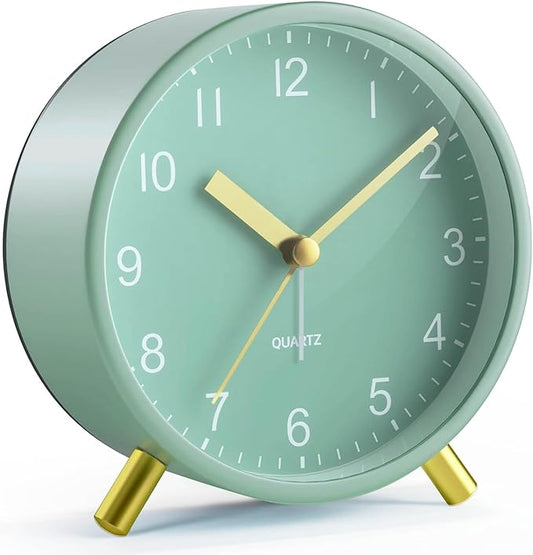 Analog Alarm Clock, Super Silent Non Ticking with Night Light, Battery Operated, Bedroom Clock,Fashionable Round Metal Alarm Clock for Office, Elderly, Adults, Children, School Gift