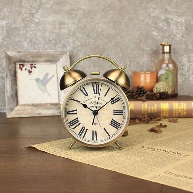 Maxspace Metal Golden Table Clock, Retro Vintage Non-Ticking Small Alarm Clock,Battery Operated Silent Quartz Movement HD Glass Desk Clock for Bedroom Living Room Indoor Decoration Kids?€? (Roman3)