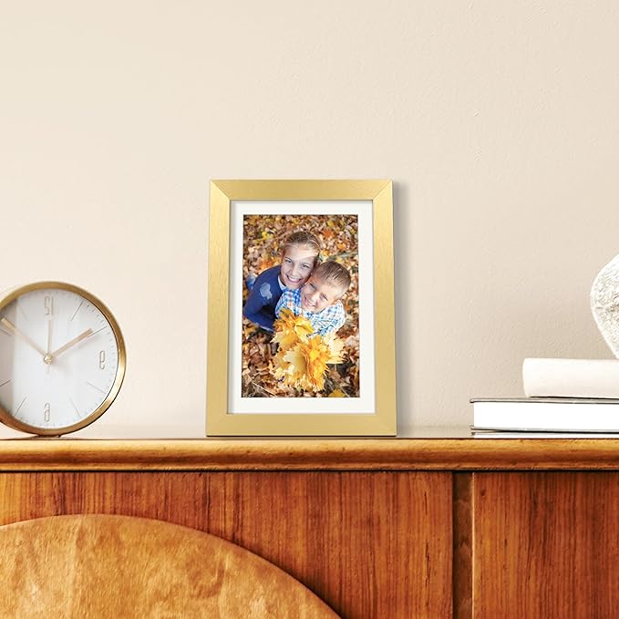 upsimples 5x7 Picture Frame, Display Pictures 4x6 with Mat or 5 x 7 Without, Wall Hanging Photo Frames, Gold, 1 Pack