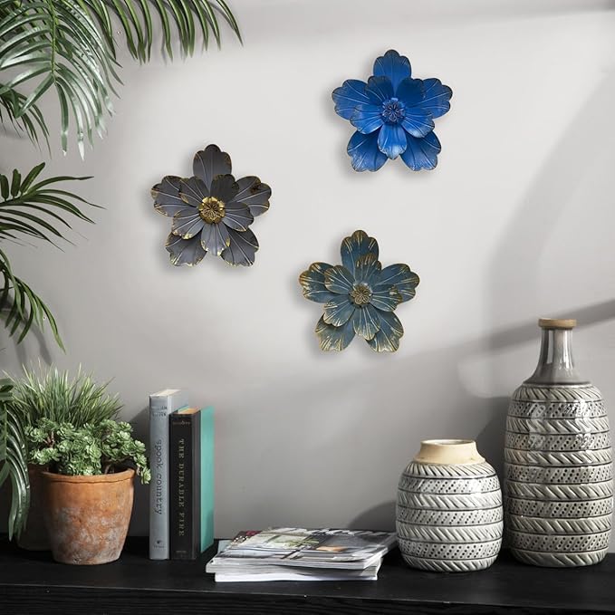 Metal Flower Wall Sculpture, 9.5" Rustic Modern Artwork Distressed 3D Layered Vintage Iron Flower Wall Hanging Accent for Indoor Kitchen, Bedroom Living Room Office Outdoor Garden Patio Decor (Grey)