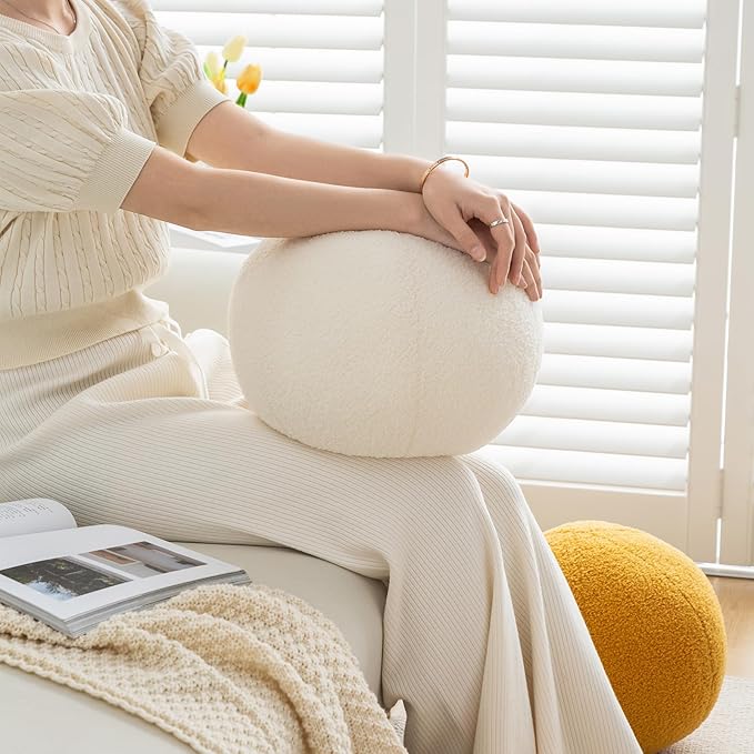 11.8 inch Ball Pillow Nordic Round Throw Pillows Boucle Ball Pillow Sphere Shaped Pillow Round Decorative Pillow for Couch, Sofa, Bedroom (Caramel, 11.8 inch)