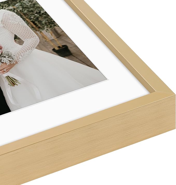 Golden State Art, Picture Frame Set 7 Pack, Gallery Wall Frame with One 11x14, Two 8x10, and Four 5x7. Aluminum Photos Frame for Wall or Tabletop Display (Style 1, Gold, 7 Pack)