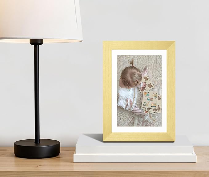 eletecpro 5x7 Picture Frames Set of 10, Gold Picture Frame Collage Wall Decor Displays 4x6 Photo With Mat or 5x7 without Mat, Home Decor Gallery Frame for Table Top or Wall Mounting, Gold
