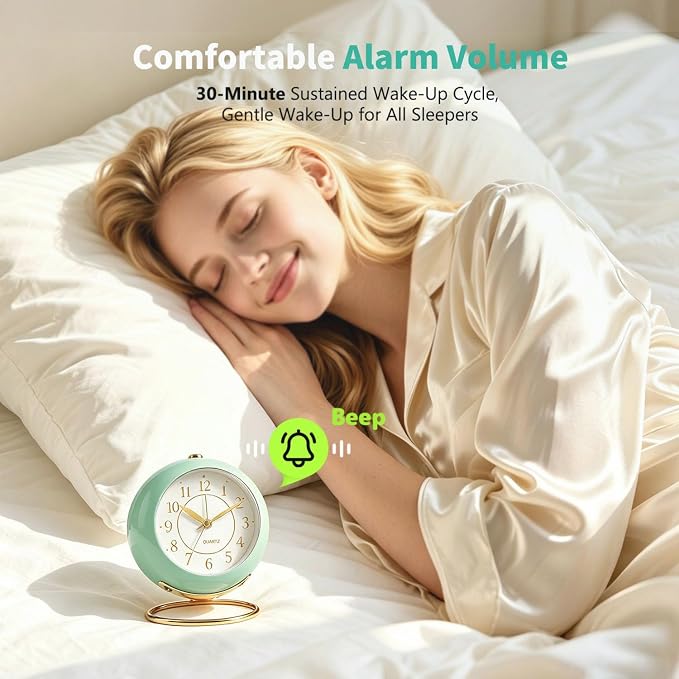 Analog Alarm Clock, Retro Small Desk Clock with Night Light, Backlight Cute Simple Design, Silent Non-Ticking, Battery Powered, Clock for Bedroom,Travel,Kitchen,Bedside Desktop Decor - Image 3