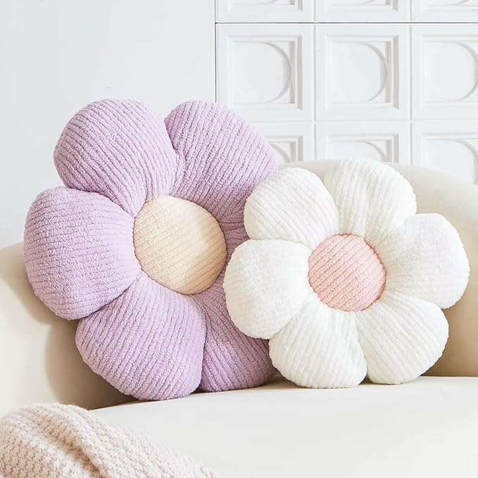 Lavender Flower Decorative Throw Pillows, Cute Daisy Shaped Plush Aesthetic Pillow, Soft 19.6" Floor Seat Cushion