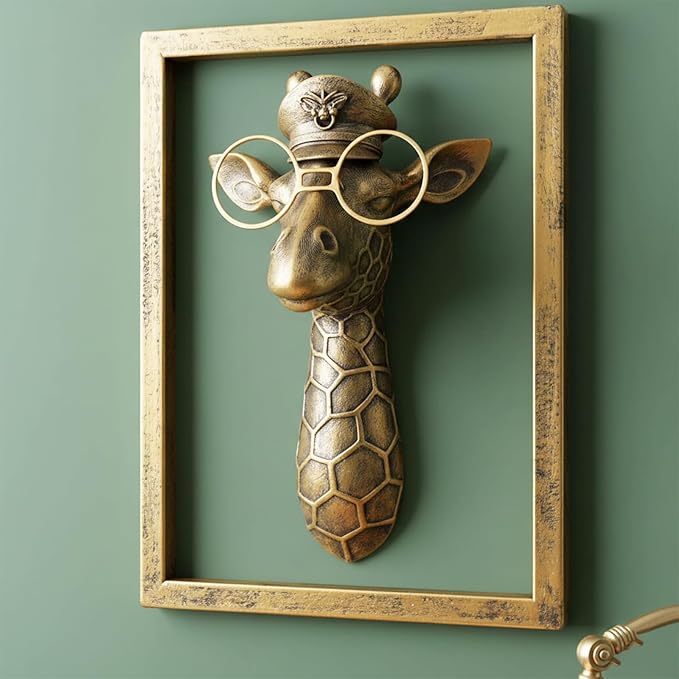 JJALIGHTS Animal Heads Wall Decor Resin Animals Sculptures Head Wall Hanging Decoration Imitation Copper vintage Wall Sculpture for Living Room Bedroom Office(Giraffe,Includes Metal Frame)