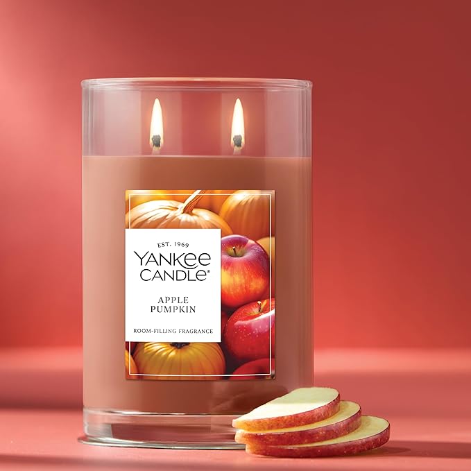 Yankee Candle Large Tumbler Scented Candle with up to 80 Hour Burn Time, Premium Plant Wax Blend for Consistent Burn, 20 oz Tumbler Candle with Room Filling Fragrance, Apple Pumpkin