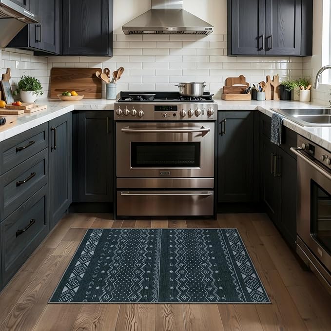 SERISSA 2x3 Rugs for Entryway, Washable Non-Slip Grey Small Area Rug, Soft Low-Pile Boho Geometric Indoor Entry Rug Door Mat Indoor Entrance Front Door Carpet for Bathroom Kitchen Bedroom