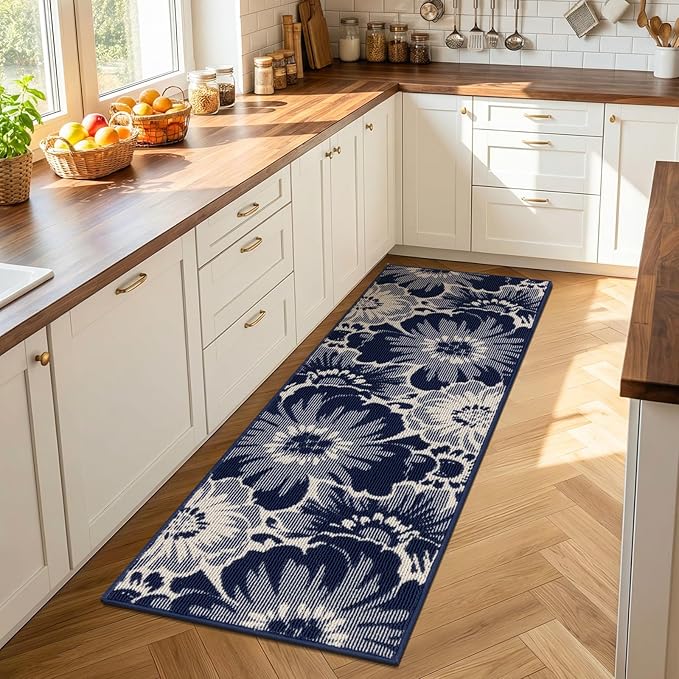 Findosom Hallway Runner Rug 2x6, Non Slip High-Low Textured Floral Washable Runner Rug with Rubber Backing, Boho Carpet Runner for Kitchen, Entryway, Bedroom, Laundry, Navy
