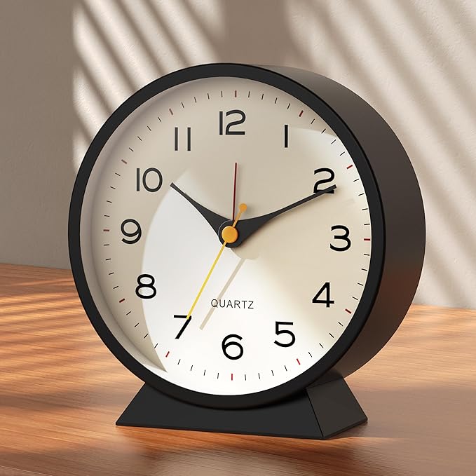AYRELY?? 4.5" Analog Alarm Clock,Small Retro Desk Clock Battery Operated,Slient Metal Table Clock with Light for Living Room Decor,Bedroom,Bedside,Shelf (Black)
