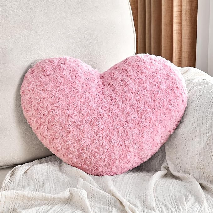 Heart Pillow Pink Throw Pillows, Soft Fluffy Decorative Pillows for Bed Couch Chair, Cute Heart Shaped Room Decor Gifts for Valentine Anniversary Birthday Mothers Christmas (Medium, 20"x15")