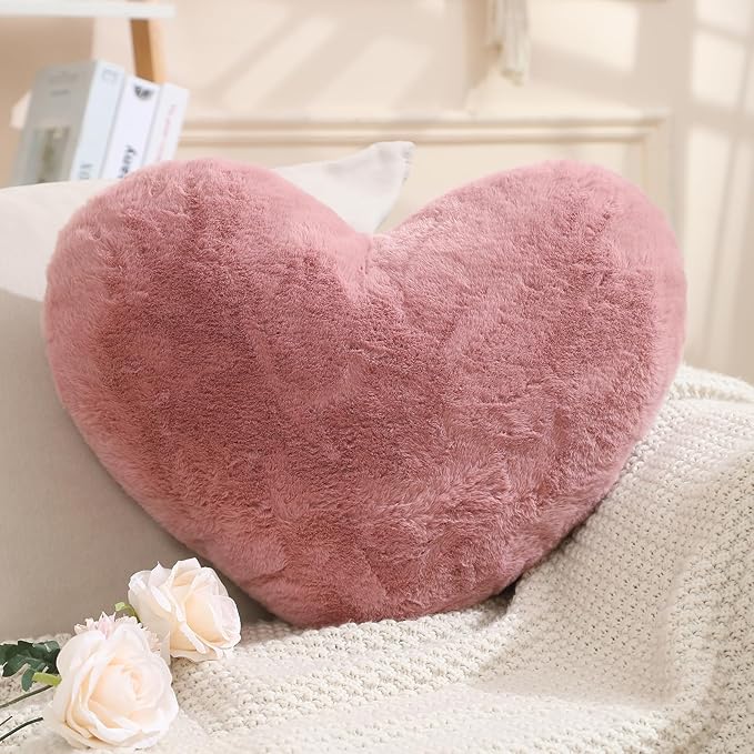EastTree Heart Pillows, Bean Paste Pink Heart Shaped Pillows, Ultra Soft Extra-Large Fluffy Pillows, Love Throw Pillows Gifts, Women Girls Living Room Decor 15x18 Inch