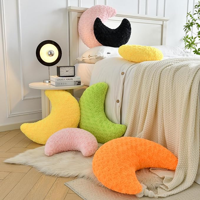 Moon Pillow, Decorative Throw Pillow with Soft Faux Fur for Couch Bed Sofa, Cute Half Moon Pillows with Room Decor for Bedroom Living Room (19 Inches, Green)