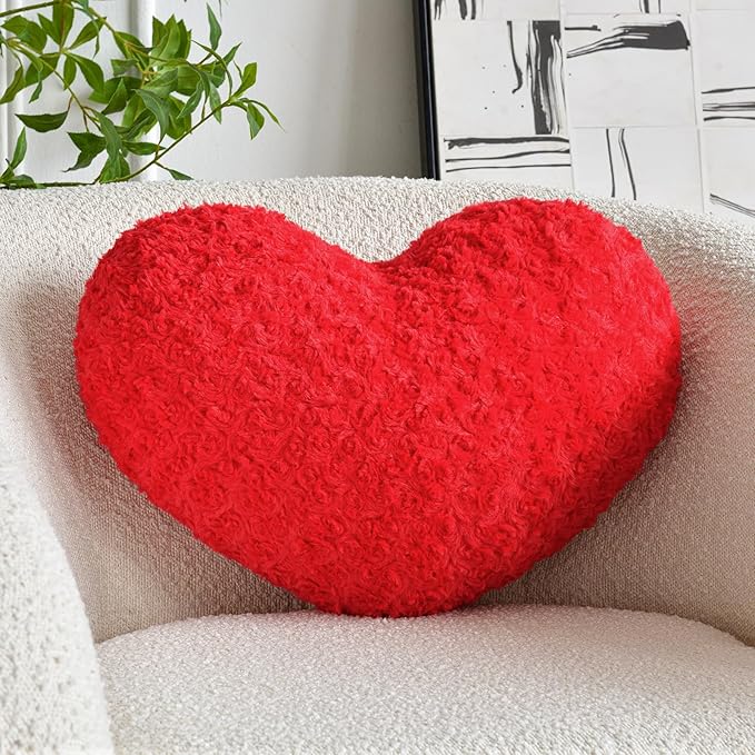 Heart Pillow, Soft Heart Shaped Pillow with Room Decorative Throw Pillows for Bed Couch Chair Sofa, Heart Shaped Cute Throw Pillow Cushion for Bedroom Living Room (Red, Large 19.6" x 15.7")