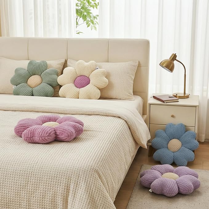 2 Pcs Blue Decorative Throw Pillows, 15'' Cute Daisy Flower Shaped Pillow Floor Seating Cushion for Bed Couch Bedroom Room Dorm Decor (Blue & Ivory)
