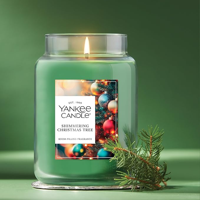 Yankee Candle Shimmering Christmas Tree, Christmas Scented Candle, 22oz Large Jar with up to 150 Hour Burn Time, Giftable, Holidays