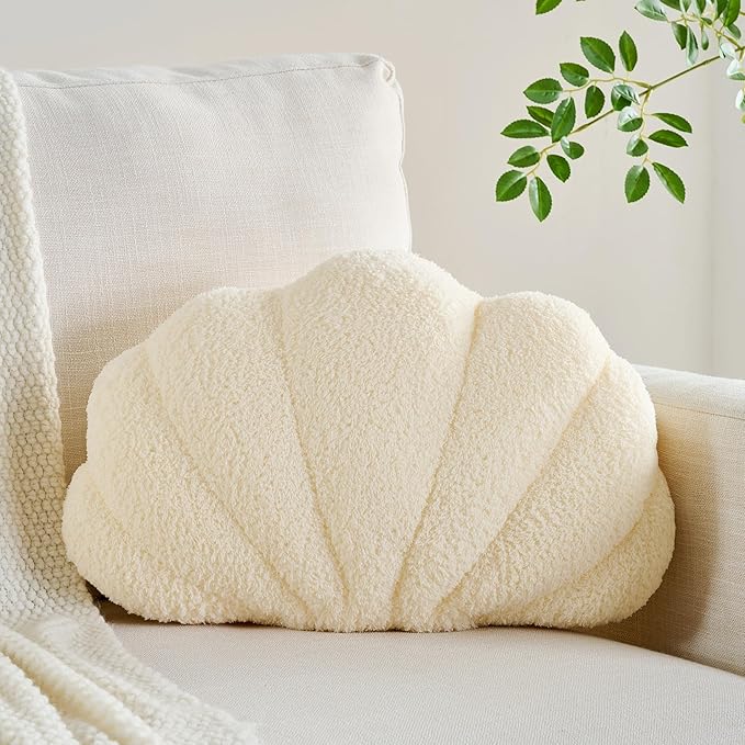 CANGHI Shell Pillow Seashell Decorative Pillow Cream Beachy Coastal Shell Shaped Throw Pillows 18x13 Inch Soft Ocean Beach Sea Shell Plush Pillows Cushion for Bed Couch Living Sofa Room Decor