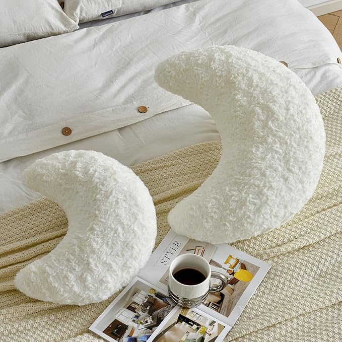 Moon Pillow, Decorative Throw Pillow with Soft Faux Fur for Couch Bed Sofa, Cute Half Moon Pillows with Room Decor for Bedroom Living Room (19 Inches, Lavender)