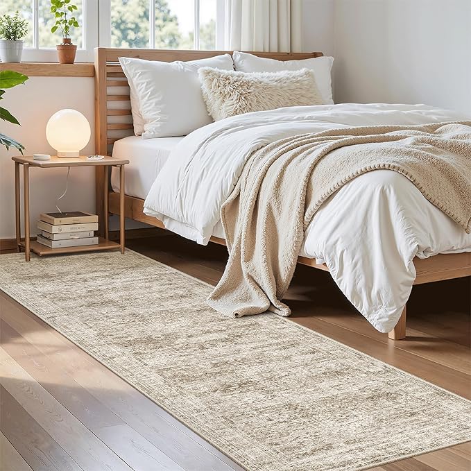 Soalmost Washable Runner Rug, 2'6" x 8' Non-Slip Kitchen Vintage Foldable Hallway Runners for Entryway, Laundry, Bedroom, Brown
