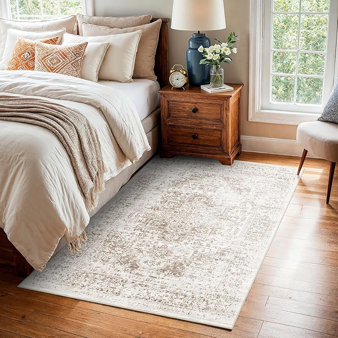 Washable 3x5 Area Rug for Entryway - Kitchen Non Slip Low-Pile Rugs Vintage Soft Thin Carpet Small Stain Resistant Mat for Bedroom Entrance Bathroom Floor Decor (Cream/Camel)