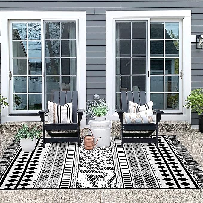IOHOUZE Black Boho Area Rug - 4'x6' Cotton Woven Indoor Outdoor Doormat, Black White Runners for Hallways, Machine Washable Runner Rug for Kitchen Bedroom Living Room Laundry Entryway